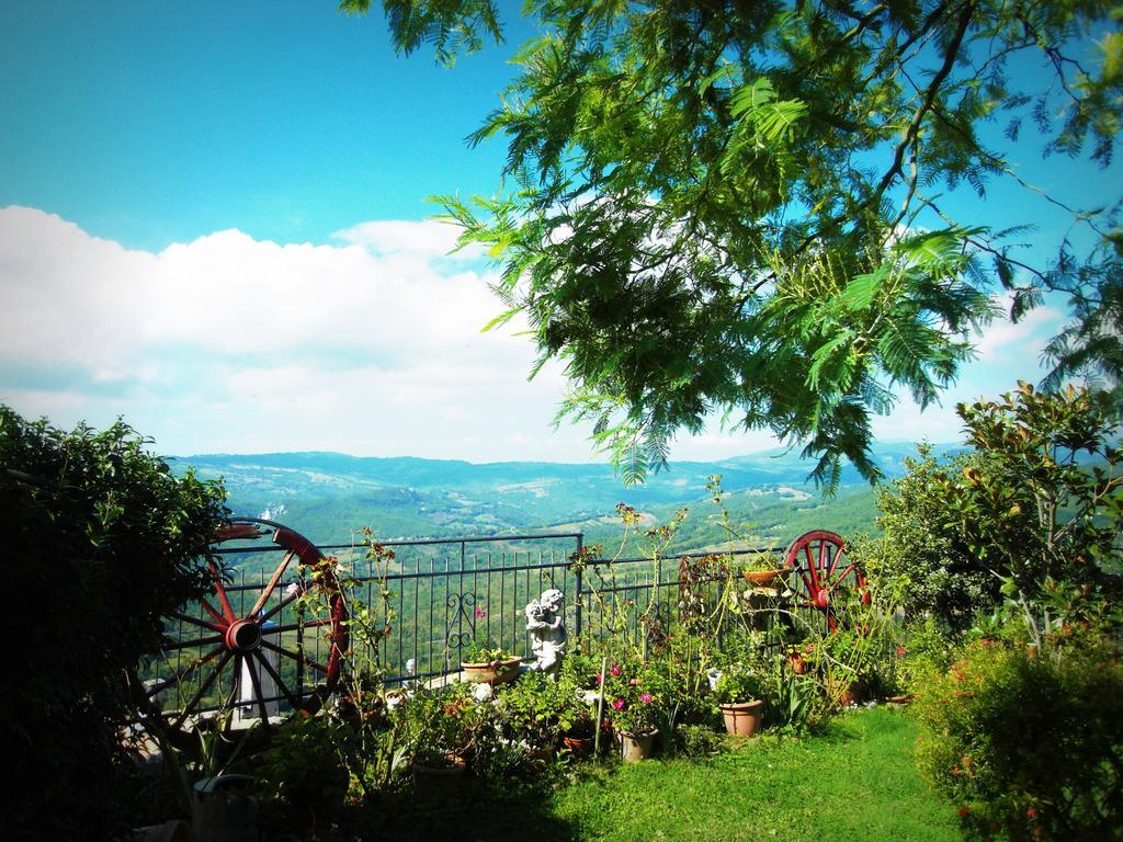 Guest House il Borgo di Sempronio Semproniano Extérieur photo