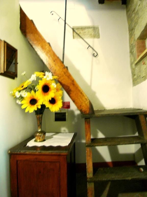 Guest House il Borgo di Sempronio Semproniano Chambre photo