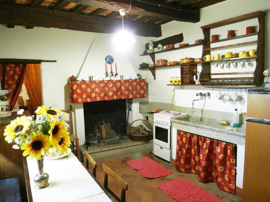 Guest House il Borgo di Sempronio Semproniano Chambre photo