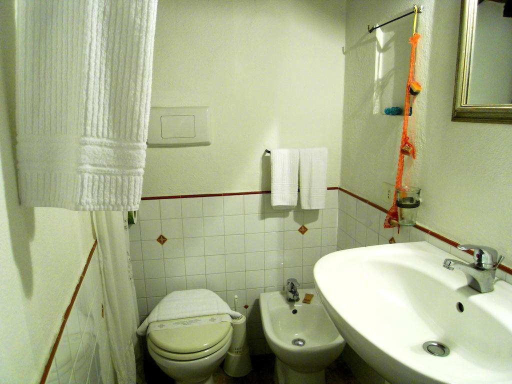 Guest House il Borgo di Sempronio Semproniano Chambre photo